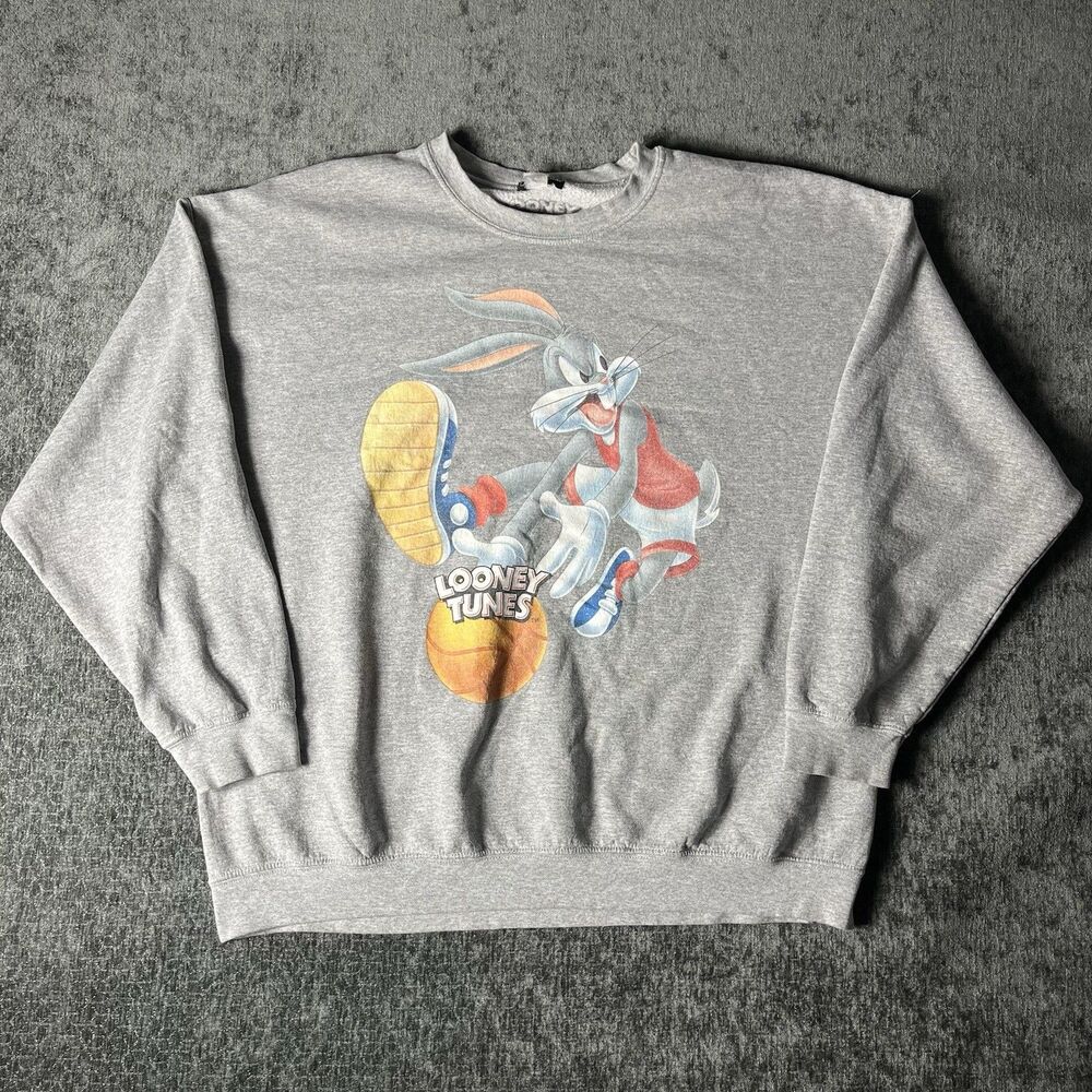 PRETTYLITTLETHING × Looney Tunes Bugs Bunny Basketball Grey Sweatshirt